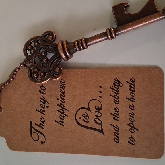 New Keychain - Picture 1 of 7